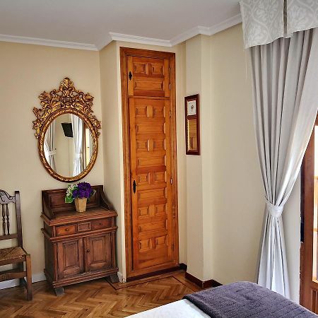 Ávila Hostal Alcantara מראה חיצוני תמונה